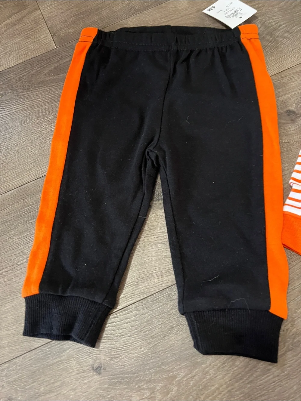 Halloween “ Mommy’s Little Monster” Four Piece Set 6 Months New
